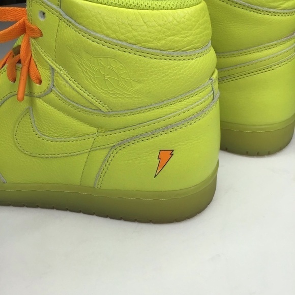Authentic Nike Air Jordan 1 Retro High G8RD Gatorade Sneakers in Lime. - Picture 4 of 16